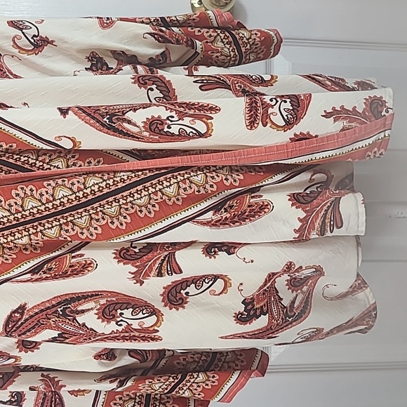 Est. 1946 Crossover Blouse - Picture 3 of 11